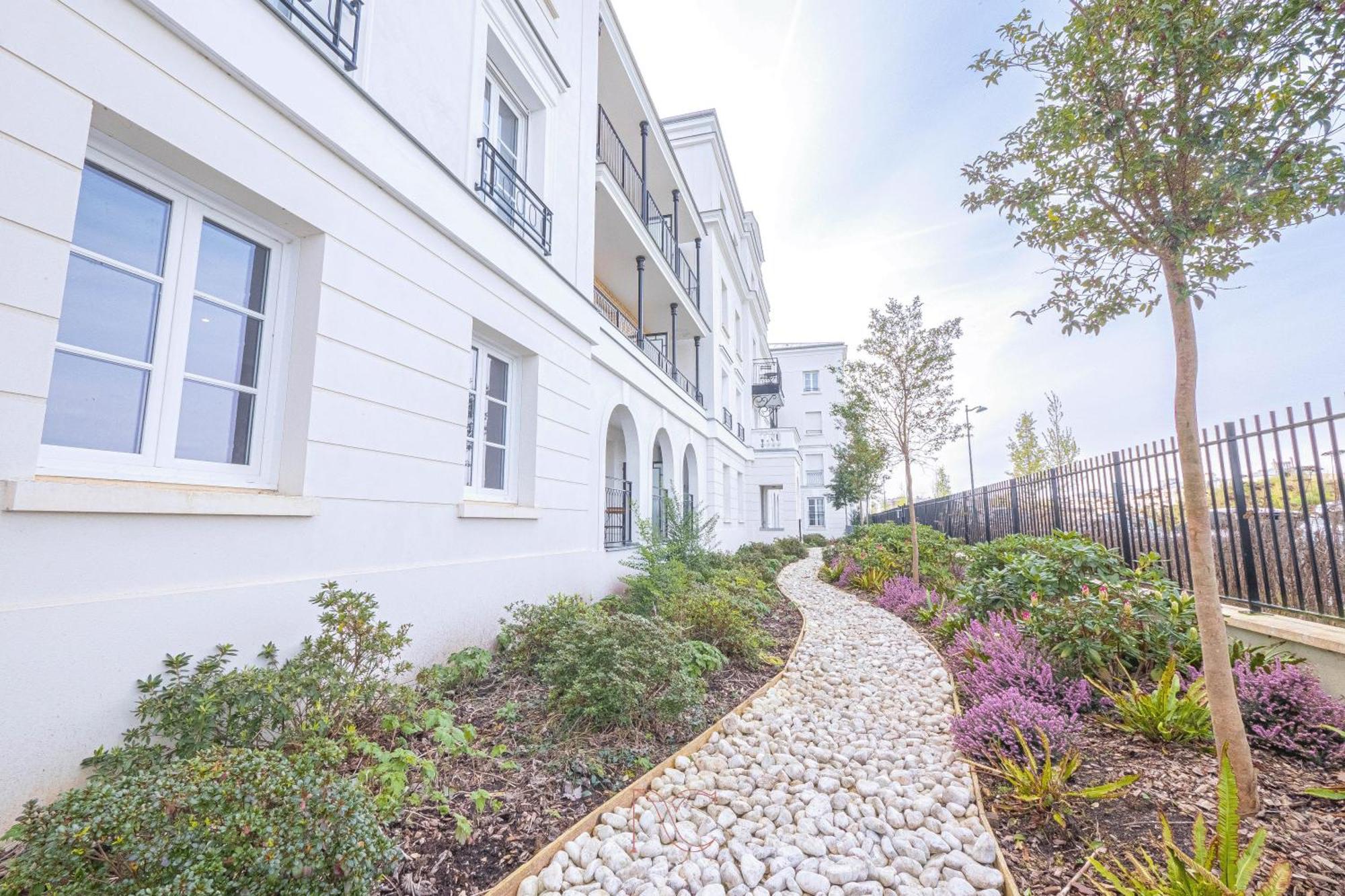 *Disneyland-Paris* Studio, 2Pers, Parking, Wifi Serris Exterior photo